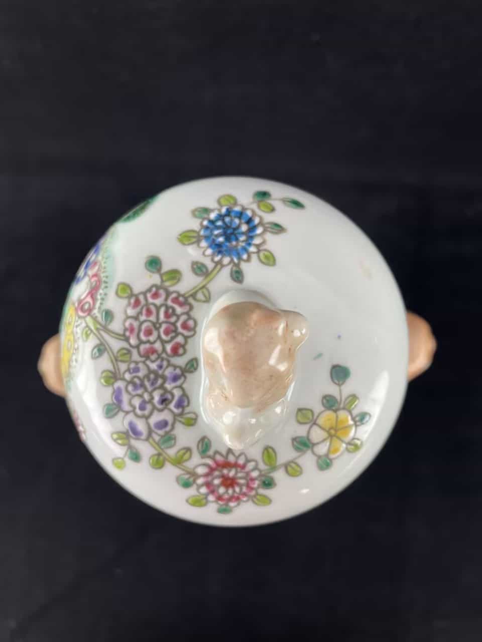 艺术品交流中心