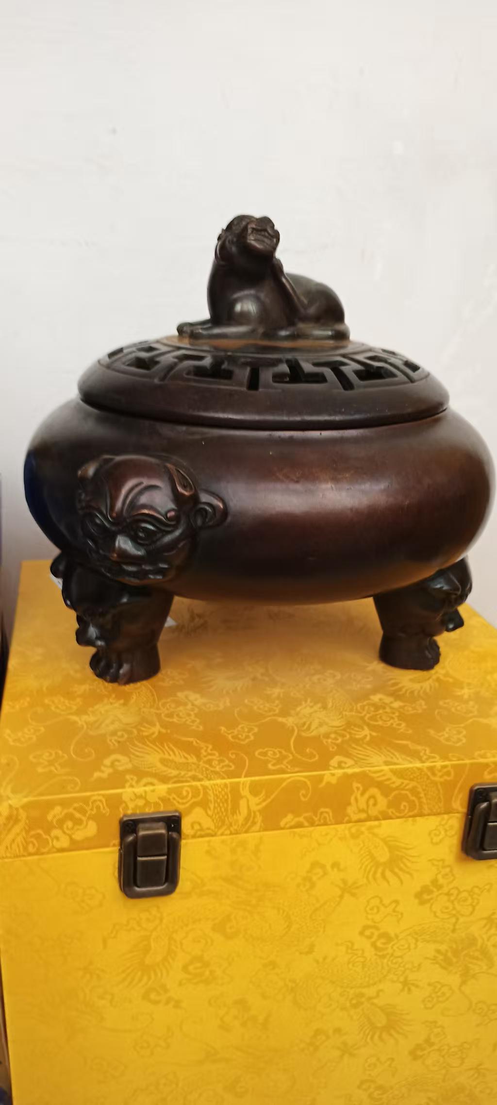 艺术品交流中心