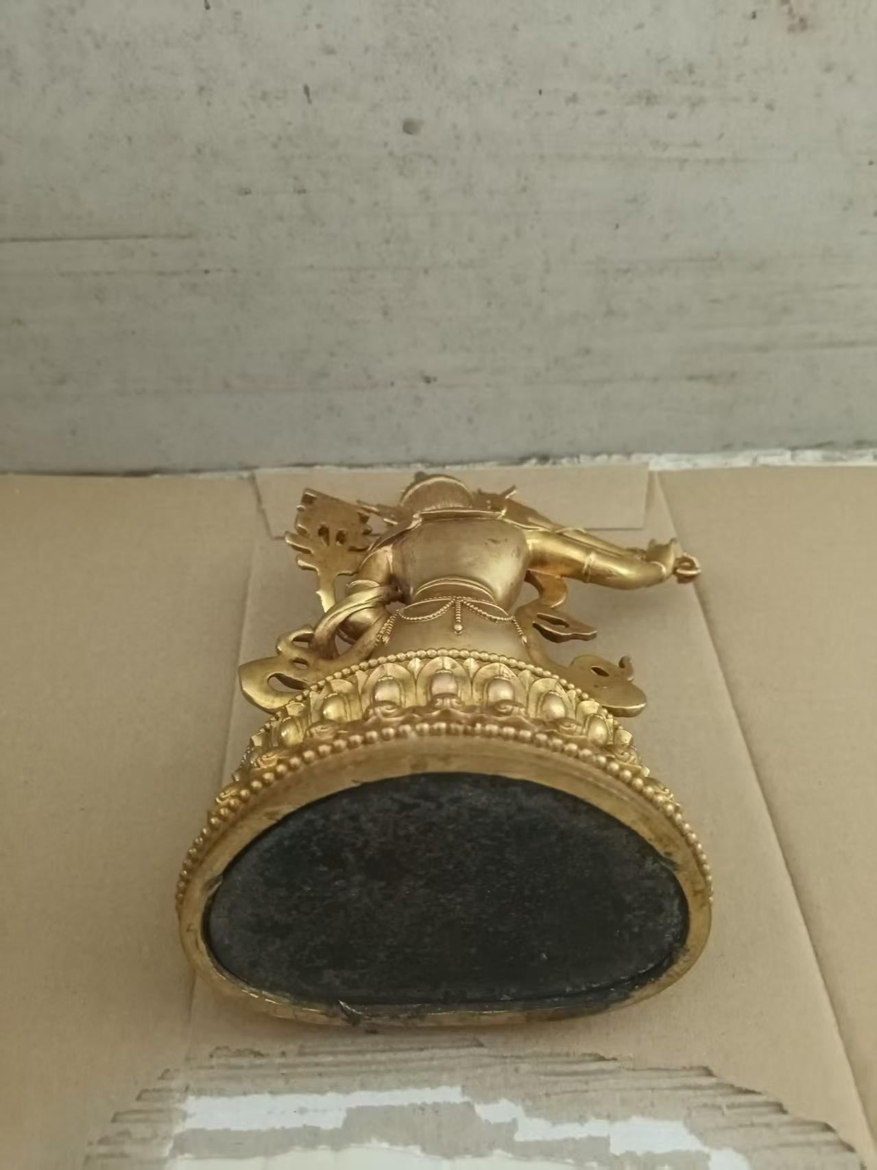 艺术品交流中心