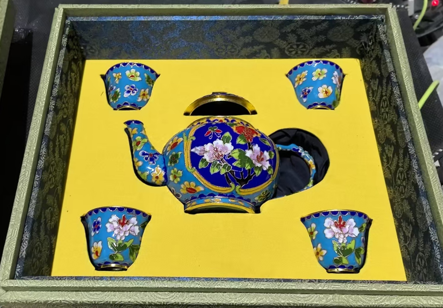 【V】掐丝珐琅壶一套-资源网