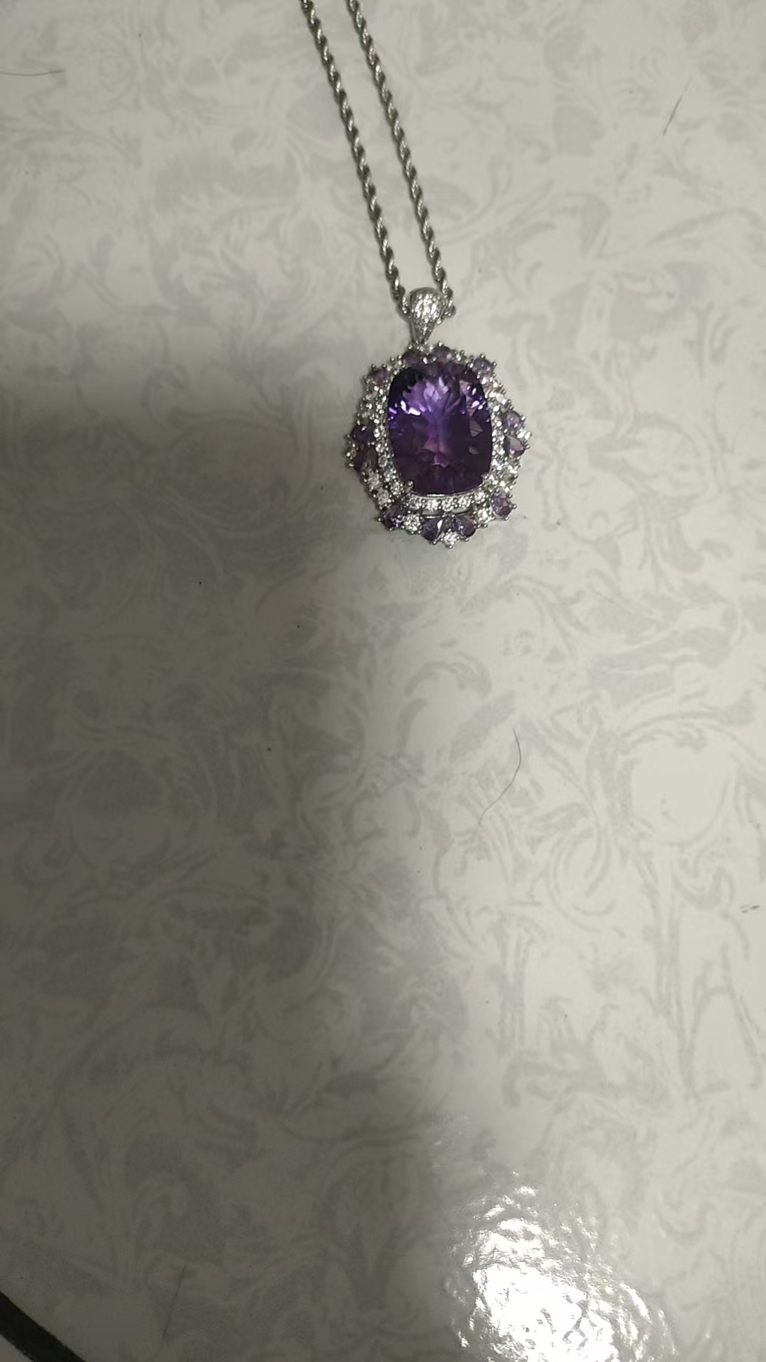 【V】水晶项链-资源网