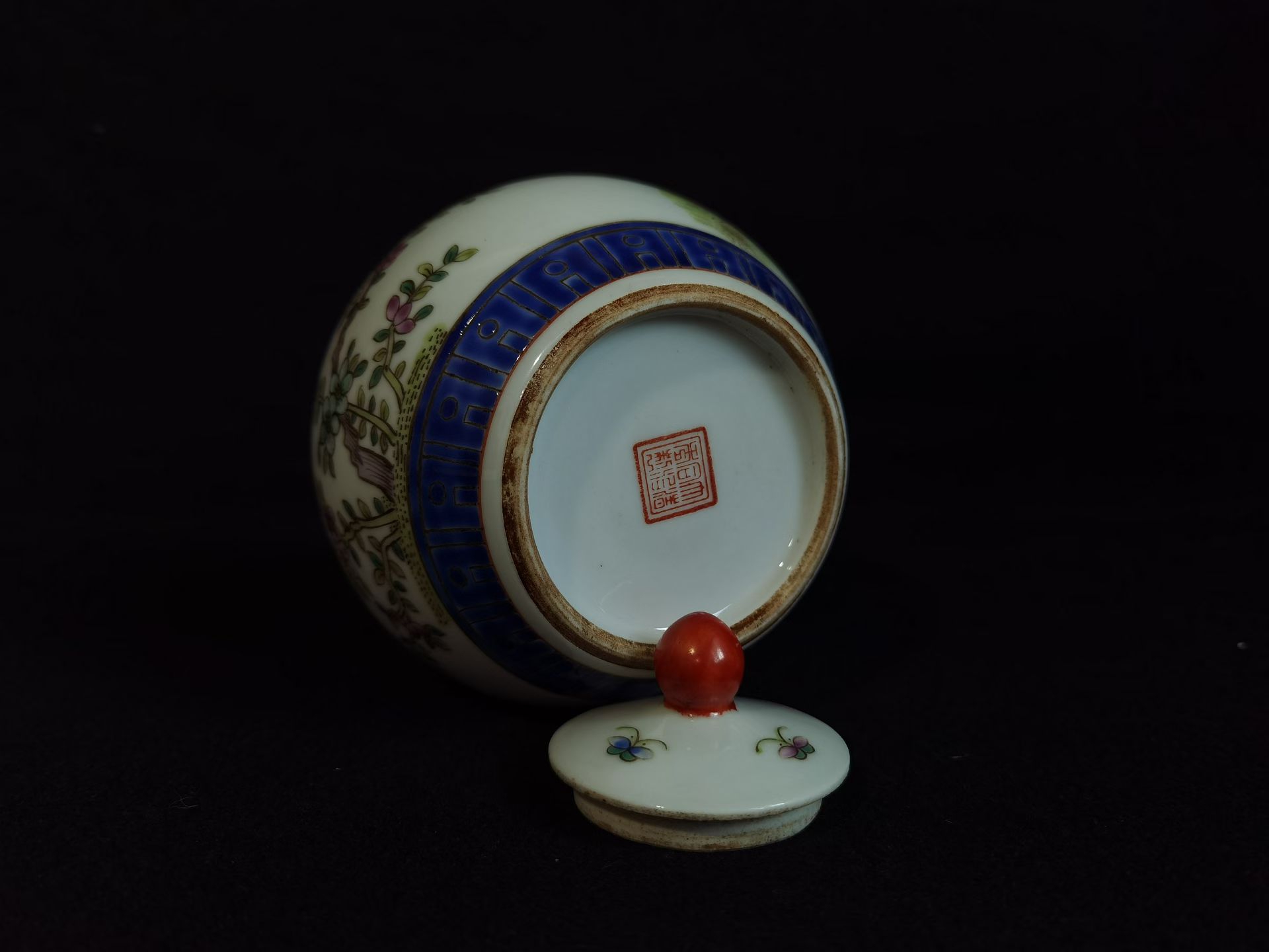 艺术品交流中心