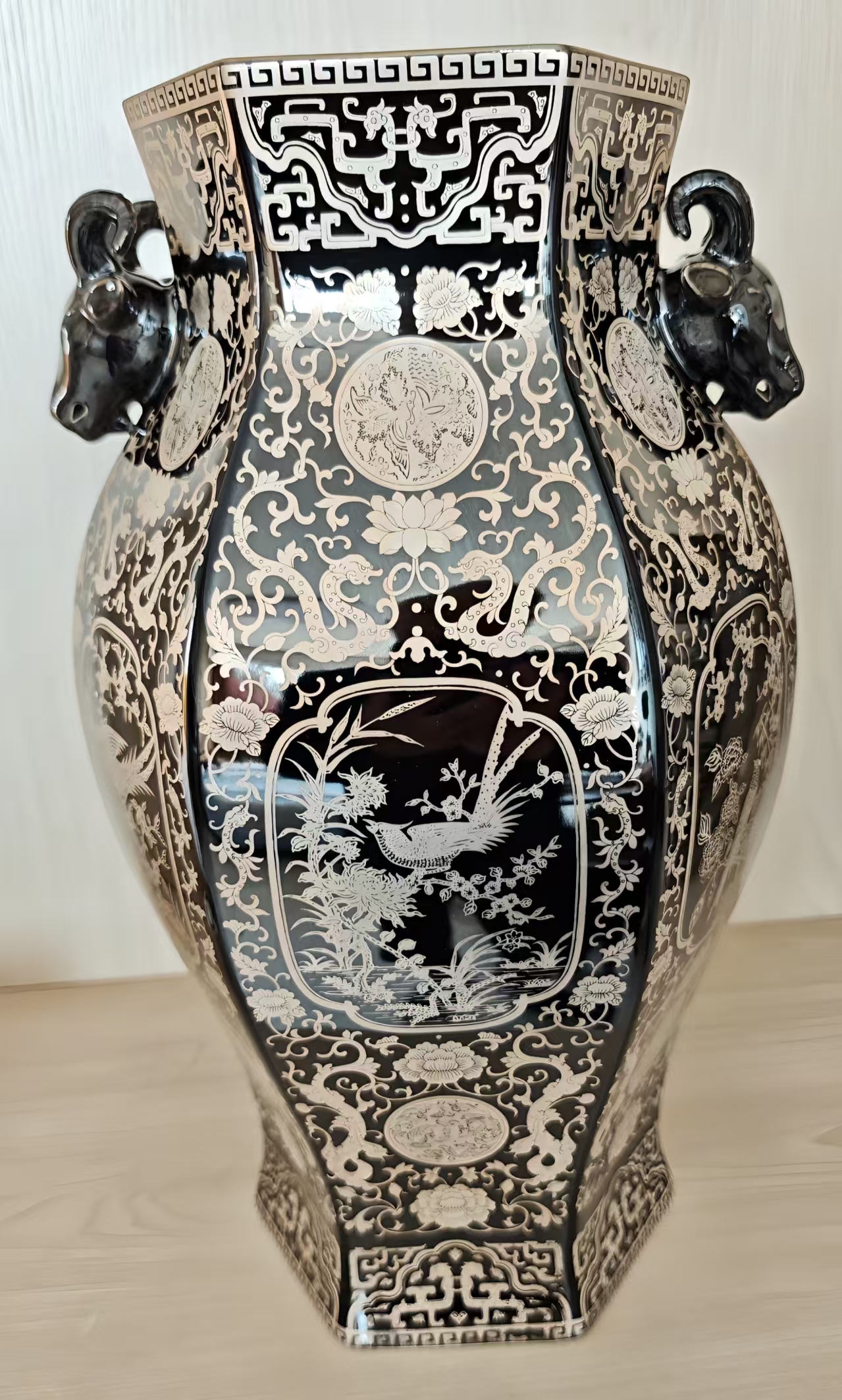 艺术品交流中心