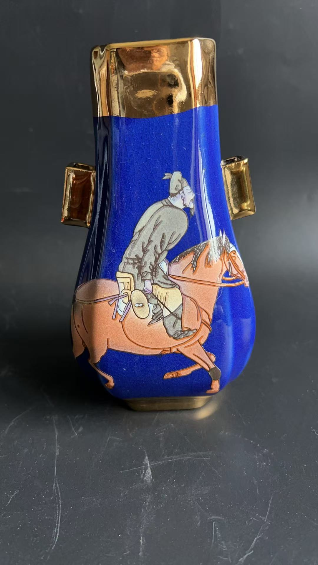 艺术品交流中心