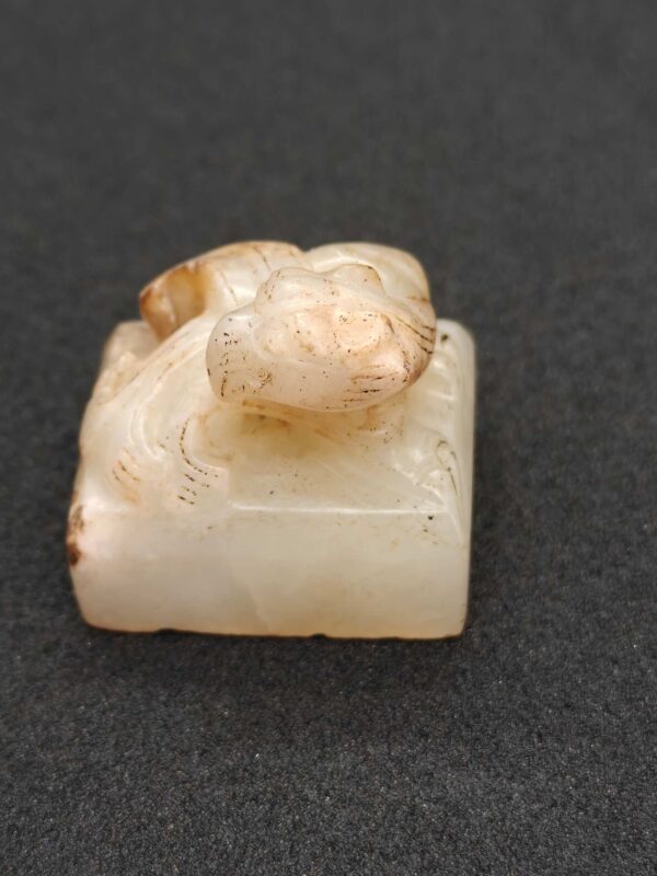 艺术品交流中心