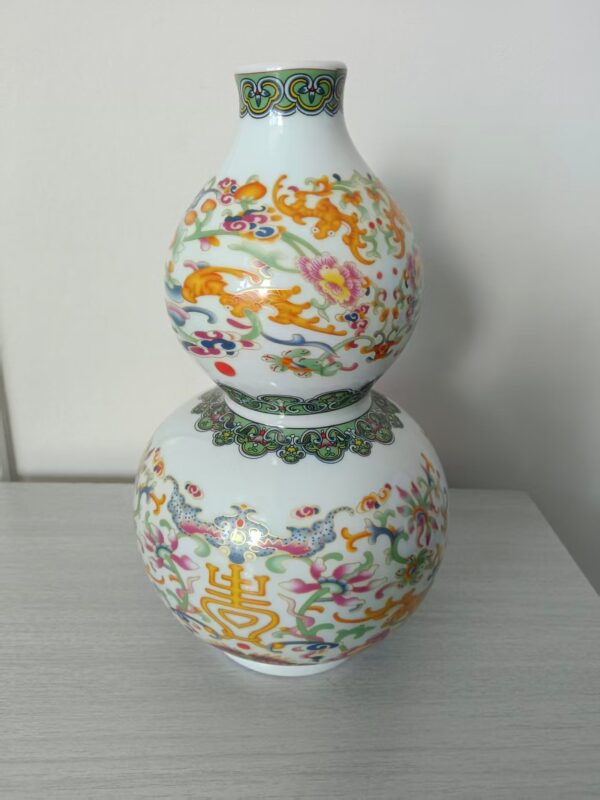 艺术品交流中心