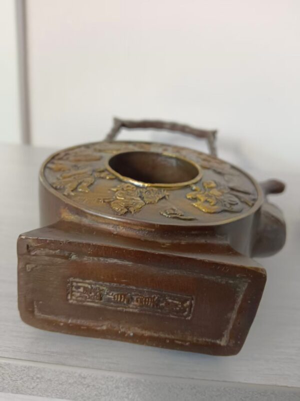 艺术品交流中心