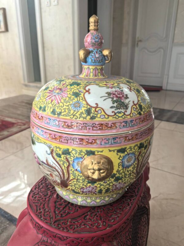 艺术品交流中心