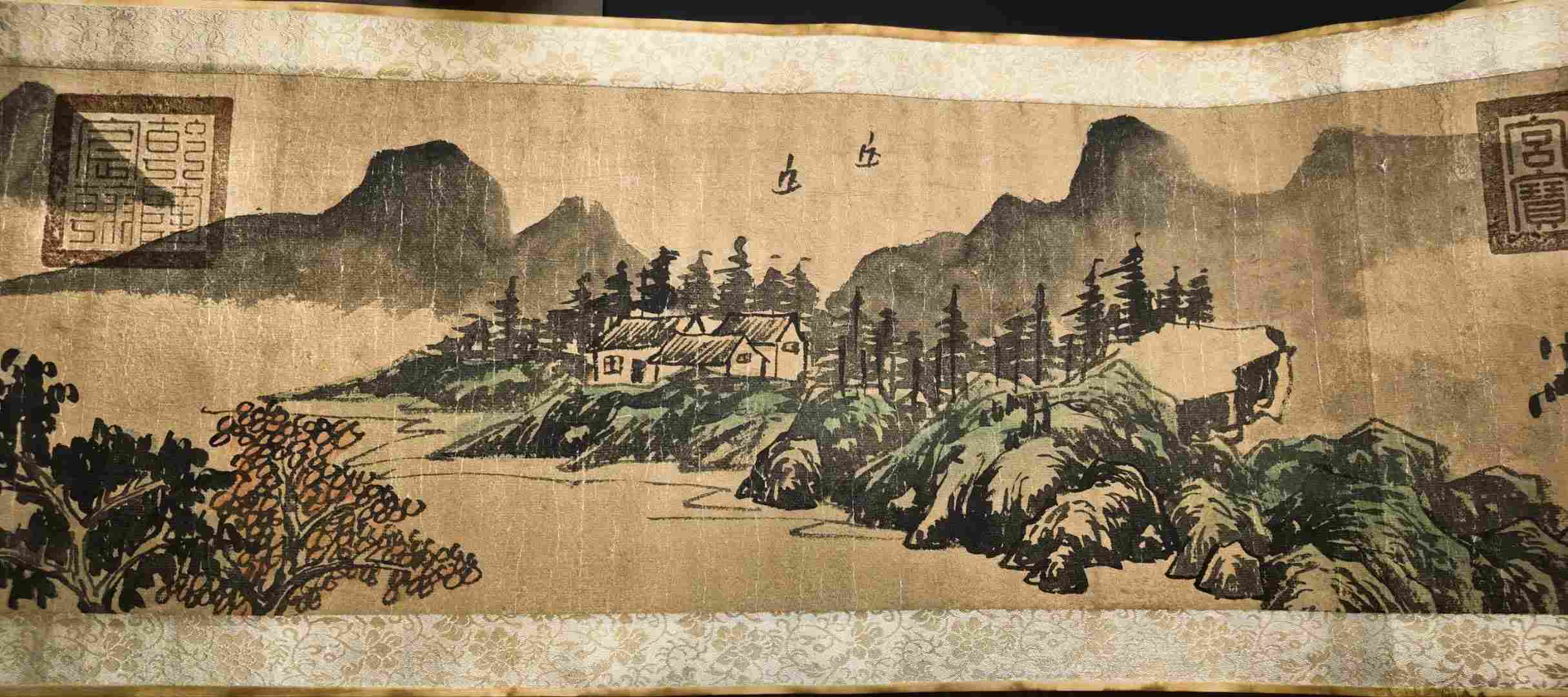 艺术品交流中心