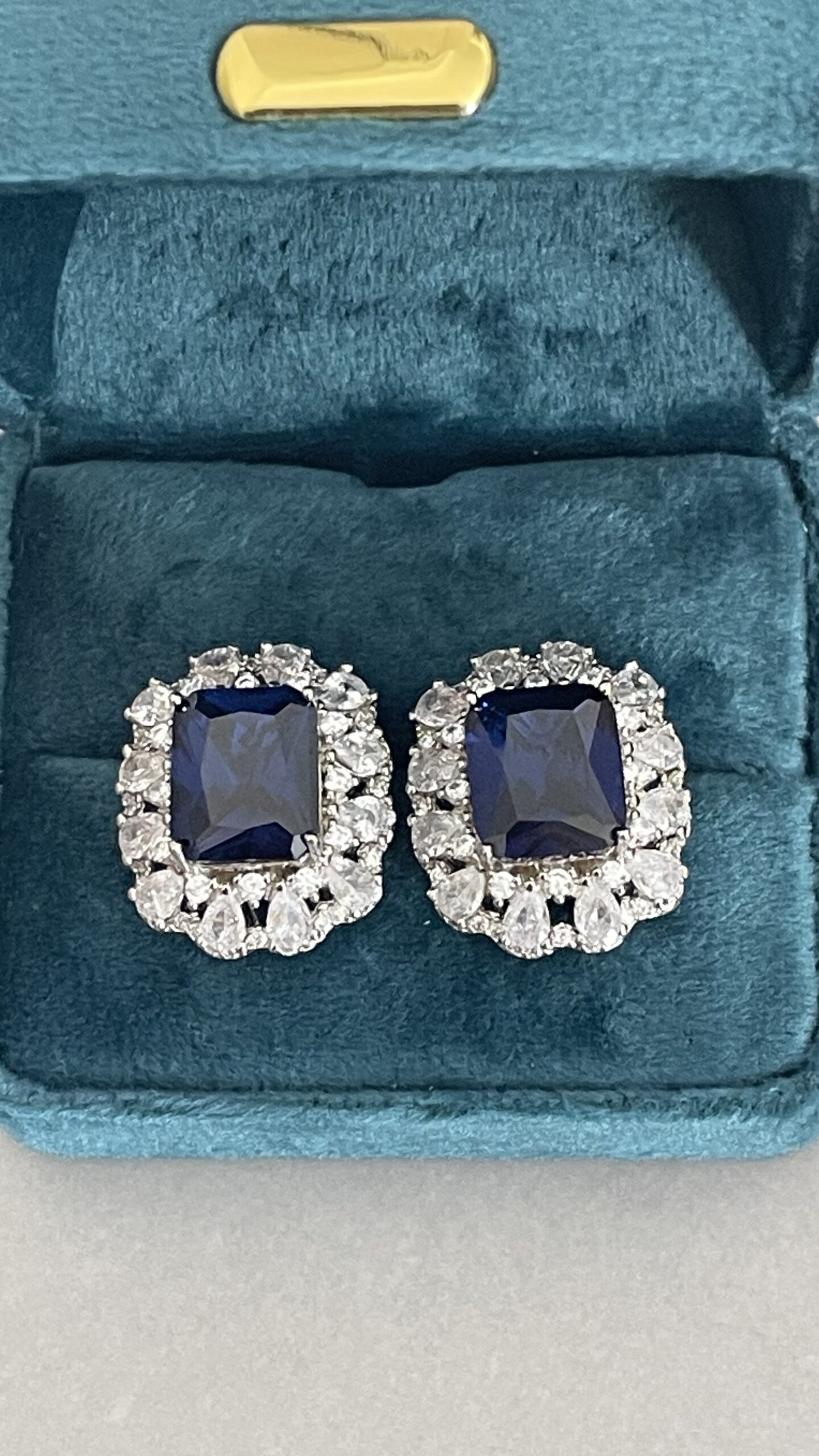 艺术品交流中心