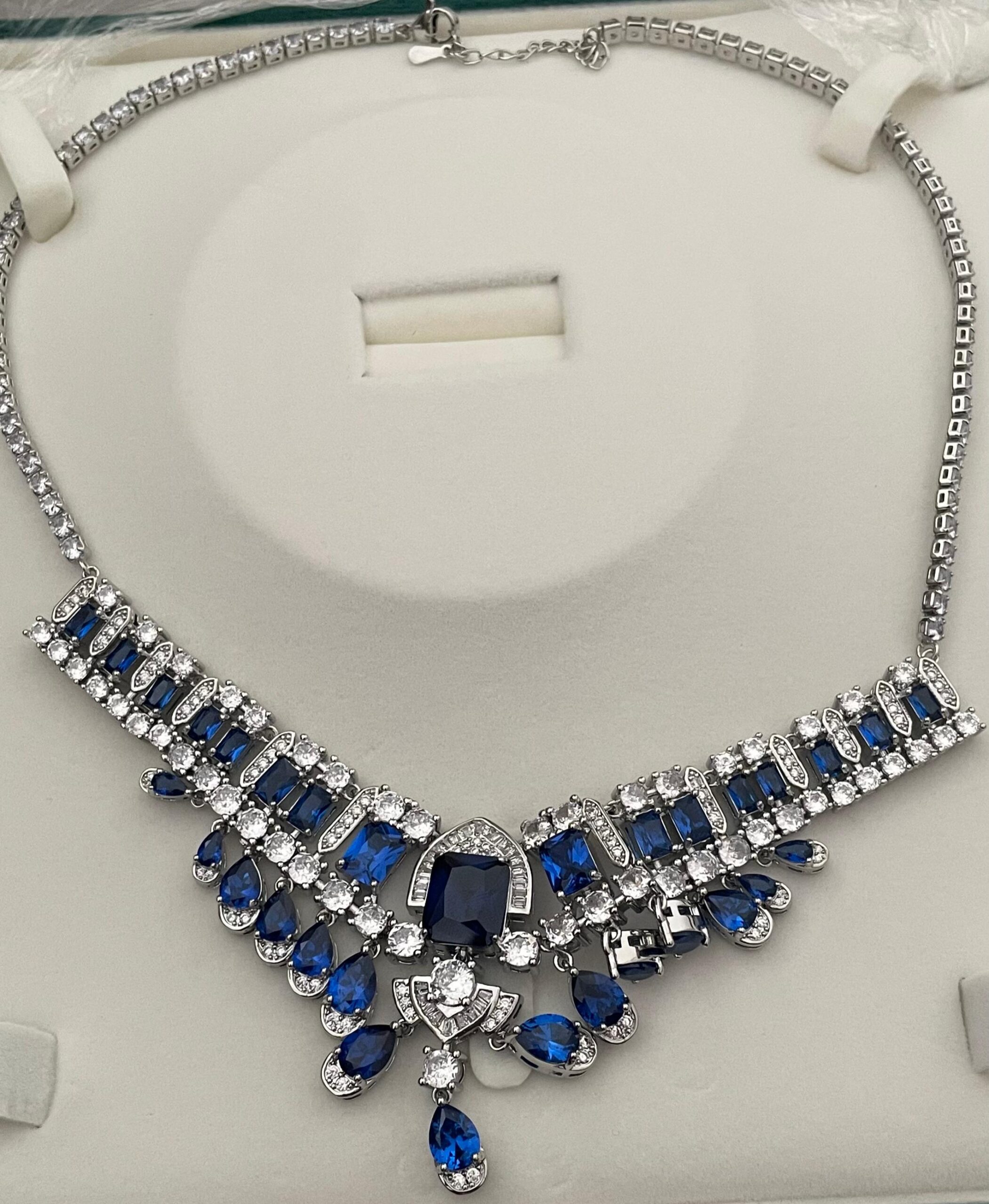 艺术品交流中心